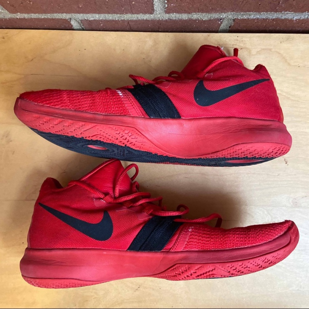 Nike Kyrie Flytrap - image 3